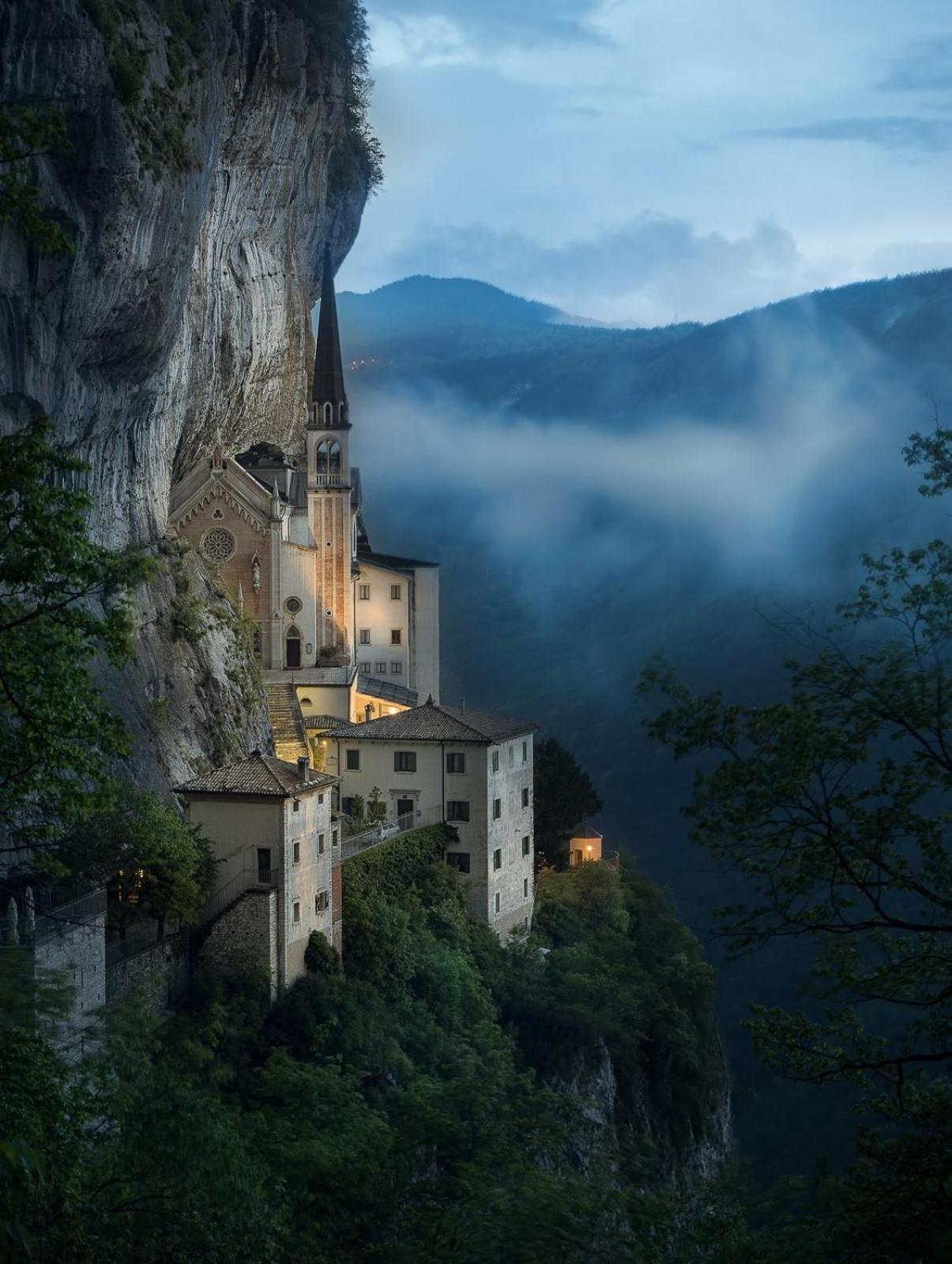 Hotel Stella Alpina Spiazzi Di Caprino المظهر الخارجي الصورة